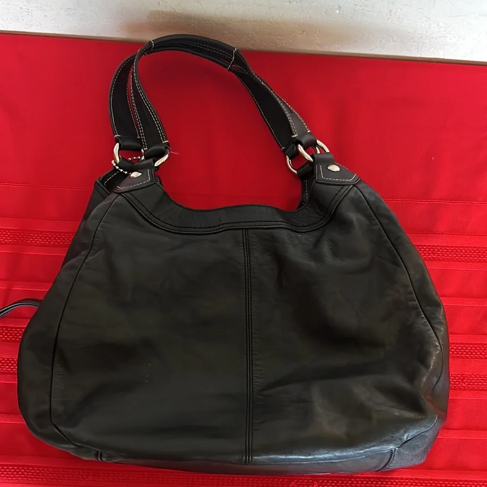Coach Soho Lynn Soft Leather Hobo Handbag - Picture 3 of 6